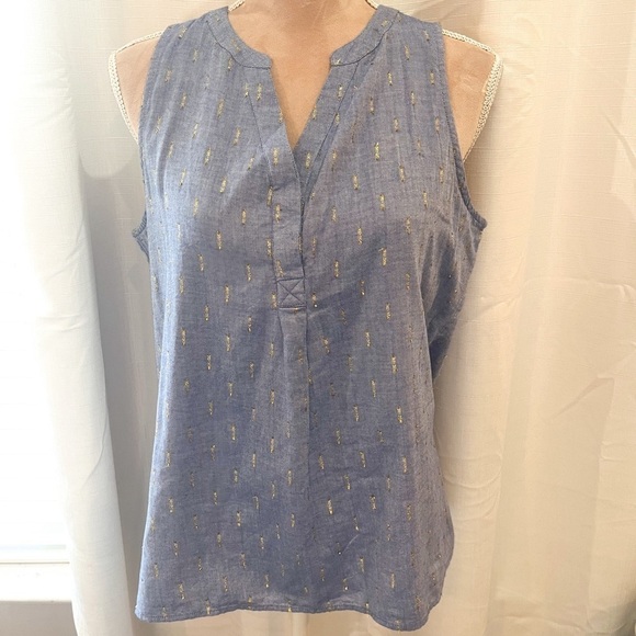 crown & ivy Tops - NWT Crown & Ivy Blue/Gold Icon Chambray Tank Size Medium